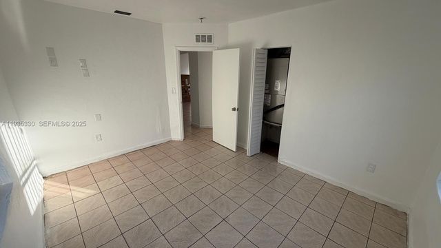 6345 N Miami Ave 1, Miami, FL 33150