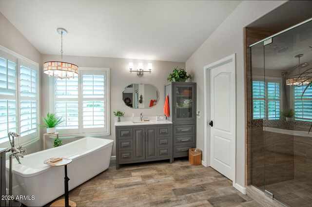 672 W SAN REMO Court, Gilbert, AZ 85233