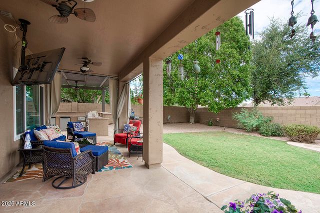 672 W SAN REMO Court, Gilbert, AZ 85233