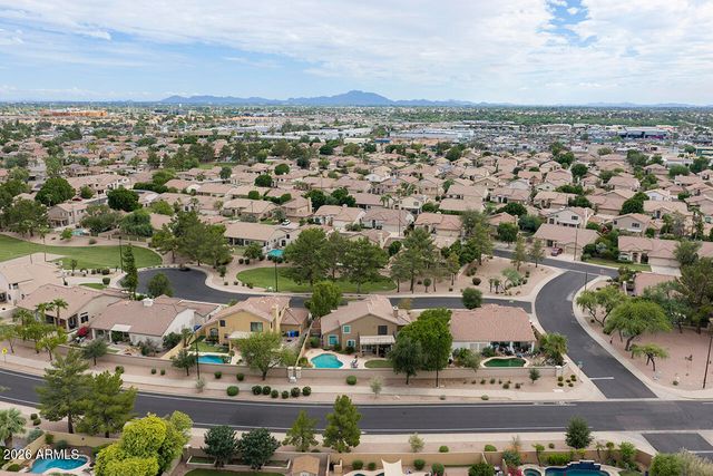 672 W SAN REMO Court, Gilbert, AZ 85233