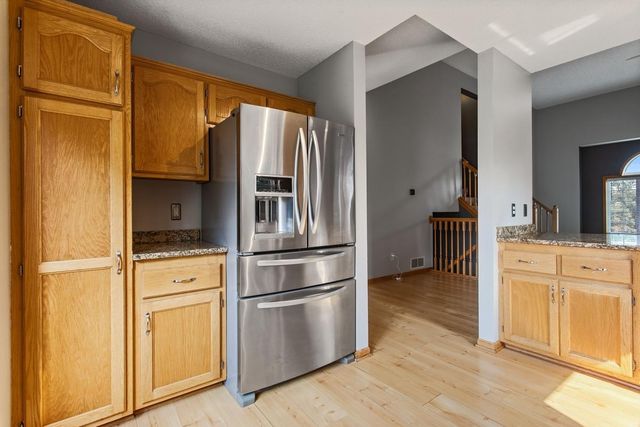 7061 148th Avenue NW, Anoka, MN 55303