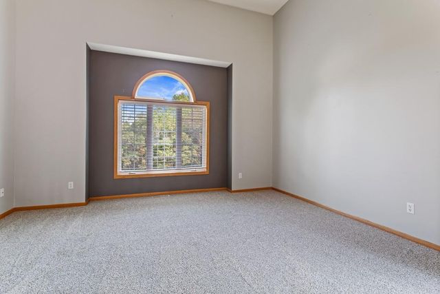 7061 148th Avenue NW, Anoka, MN 55303