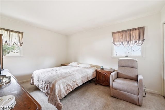 100 Hayes Ave, Clark Twp., NJ 07066