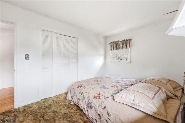 100 Hayes Ave, Clark Twp., NJ 07066