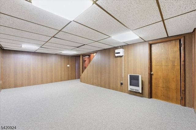 100 Hayes Ave, Clark Twp., NJ 07066
