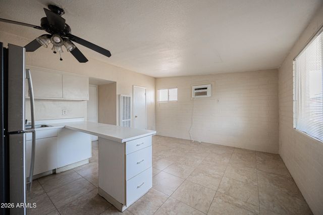 1017 S Mariana Street Apt 4, Tempe, AZ 85281