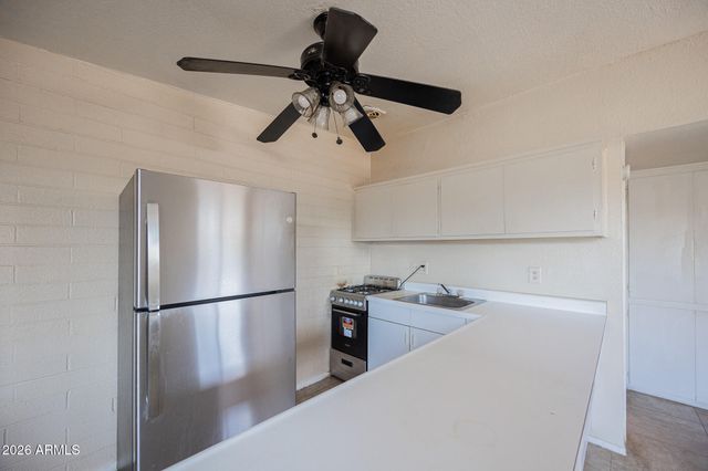 1017 S Mariana Street Apt 4, Tempe, AZ 85281