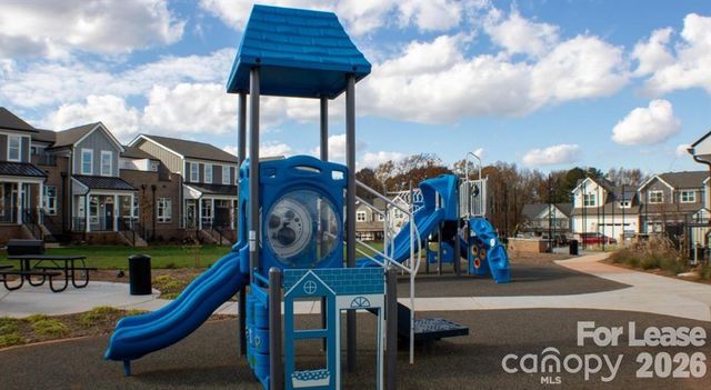 17014 Fairmount Way C2.P Makoshika, Pineville, NC 28134