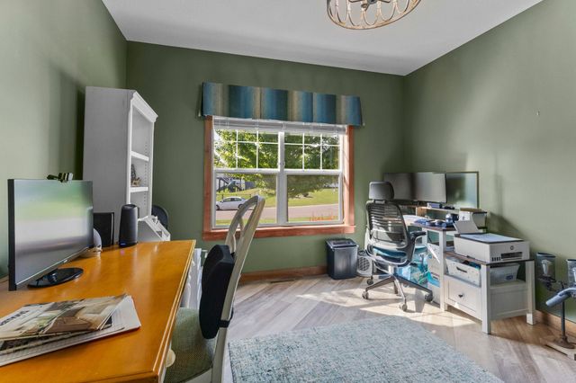 19583 Baldwin Street NW, Elk River, MN 55330