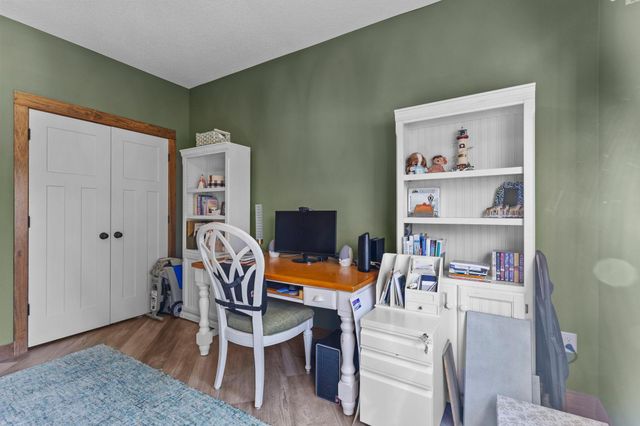 19583 Baldwin Street NW, Elk River, MN 55330