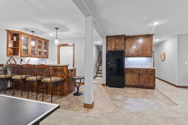 19583 Baldwin Street NW, Elk River, MN 55330