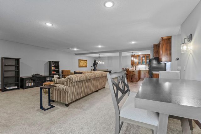 19583 Baldwin Street NW, Elk River, MN 55330