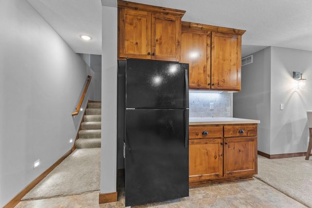 19583 Baldwin Street NW, Elk River, MN 55330