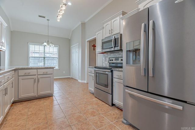837 Belle Rive Dr, Marion, AR 72364