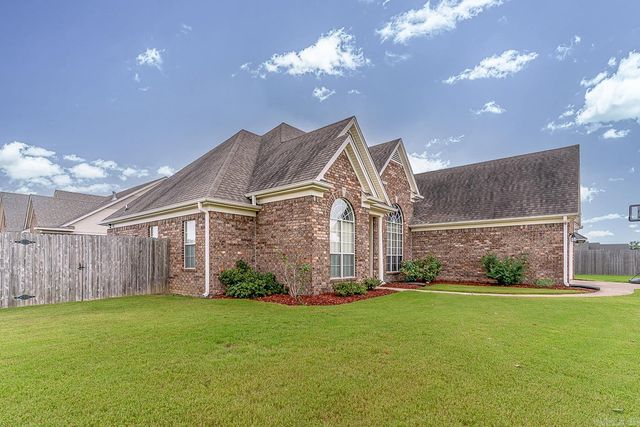 837 Belle Rive Dr, Marion, AR 72364