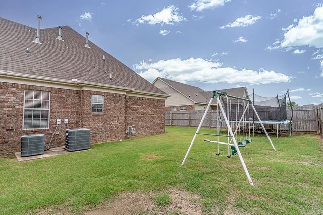 837 Belle Rive Dr, Marion, AR 72364
