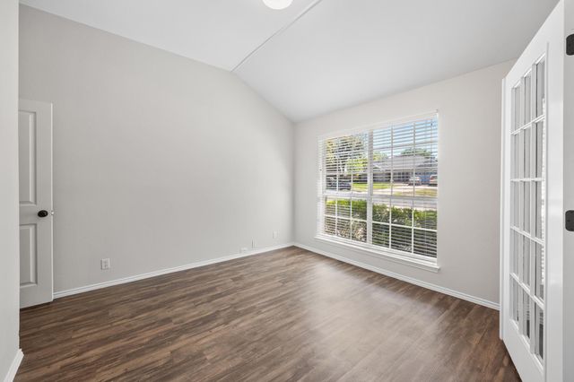 9006 Brimstone LN, Austin, TX 78717