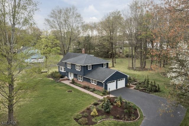 89 Lyons Pl, Bernards Twp., NJ 07920