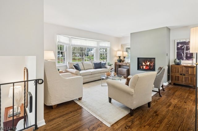 89 Lyons Pl, Bernards Twp., NJ 07920