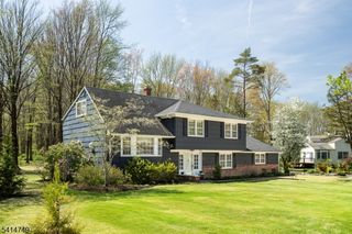 89 Lyons Pl, Bernards Twp., NJ 07920