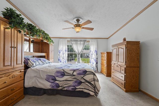 123 Lake Shore Drive, Wisconsin Dells, WI 53965