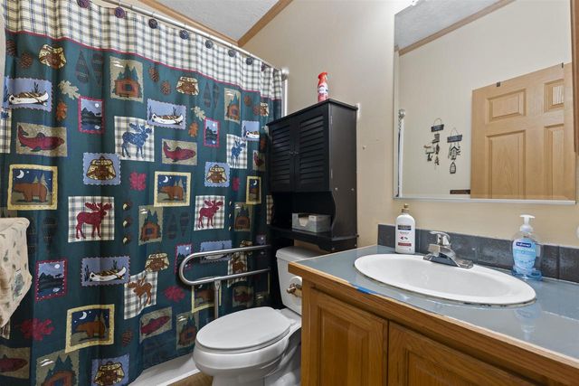 123 Lake Shore Drive, Wisconsin Dells, WI 53965