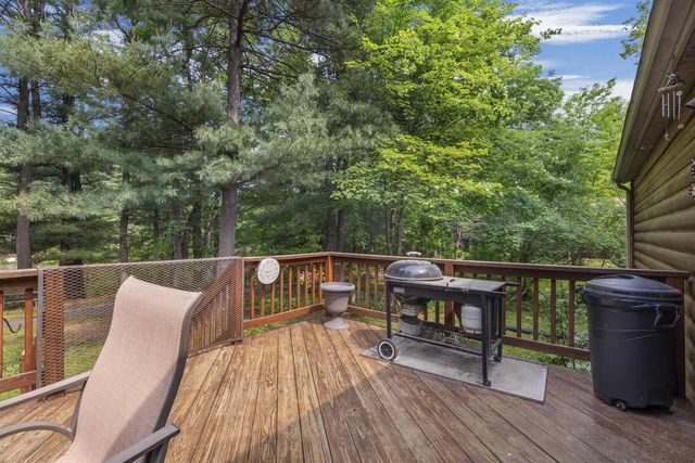 123 Lake Shore Drive, Wisconsin Dells, WI 53965