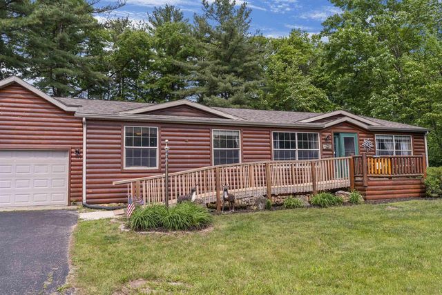 123 Lake Shore Drive, Wisconsin Dells, WI 53965