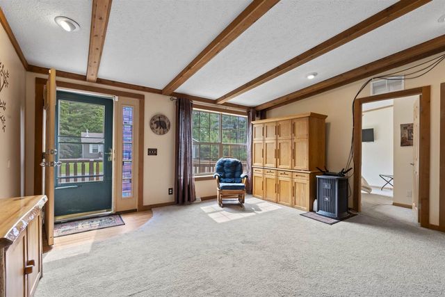 123 Lake Shore Drive, Wisconsin Dells, WI 53965