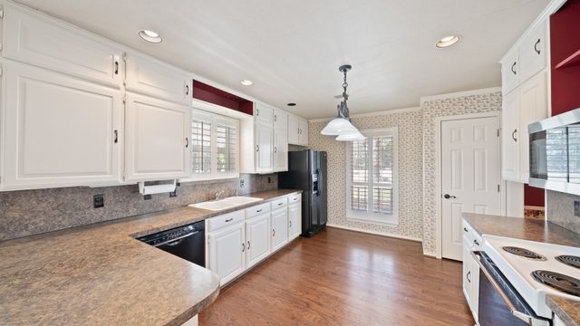 9193 County Road 158, Oak Grove, TX 75142