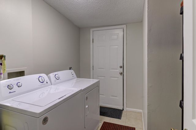 1072 S REMBERT ST, Memphis, TN 38104