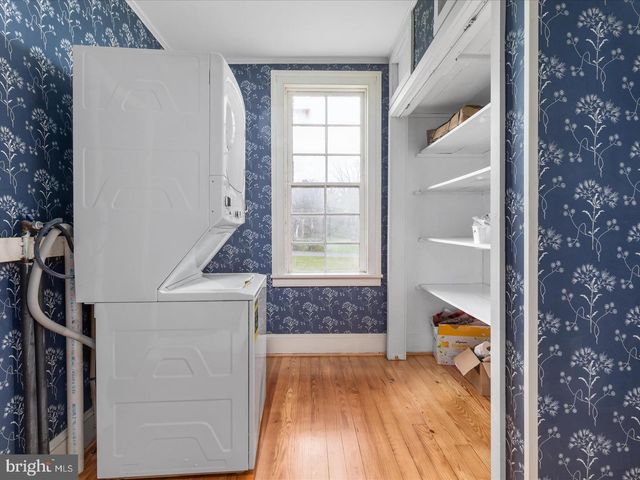 5155 MAIN ST, Stephens City, VA 22655