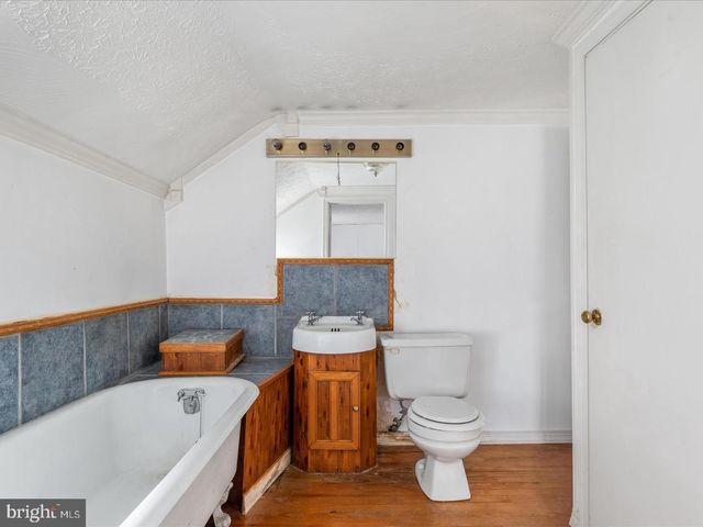 5155 MAIN ST, Stephens City, VA 22655