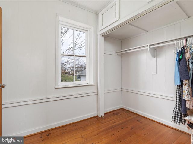 5155 MAIN ST, Stephens City, VA 22655