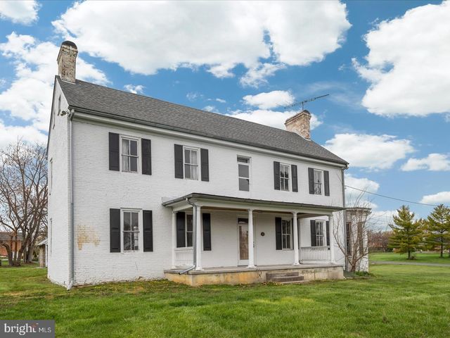 5155 MAIN ST, Stephens City, VA 22655