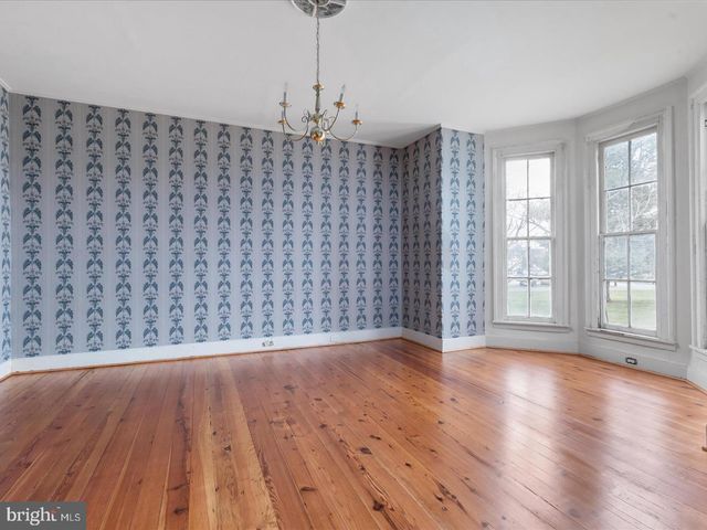 5155 MAIN ST, Stephens City, VA 22655