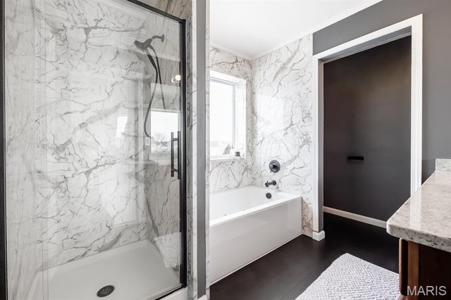 846 Harbor Woods Drive, Fairview Heights, IL 62208