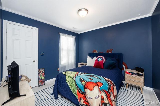 846 Harbor Woods Drive, Fairview Heights, IL 62208