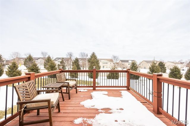 846 Harbor Woods Drive, Fairview Heights, IL 62208