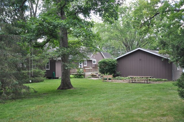 35909 N Helendale Road, Ingleside, IL 60041