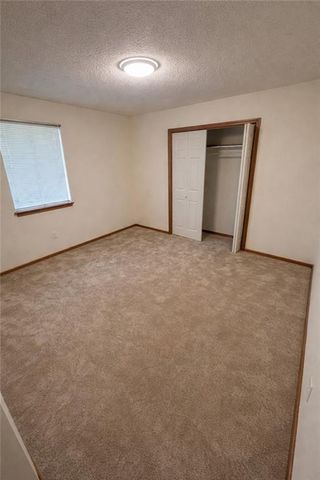 8537-8539 Goddard Street, Overland Park, KS 66214