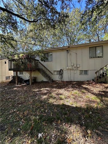 8537-8539 Goddard Street, Overland Park, KS 66214