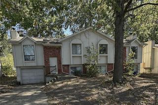 8537-8539 Goddard Street, Overland Park, KS 66214