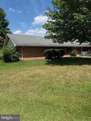 11972 N WOODLEA DRIVE, Waynesboro, PA 17268