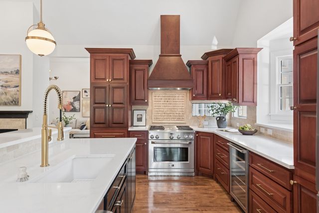 10 Lymington Ct, Brentwood, TN 37027