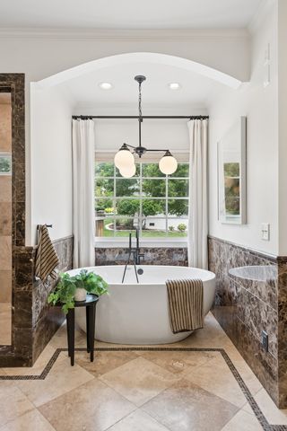 10 Lymington Ct, Brentwood, TN 37027