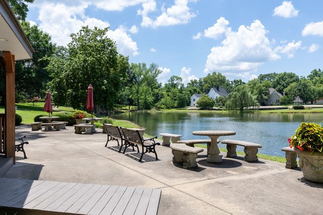 10 Lymington Ct, Brentwood, TN 37027