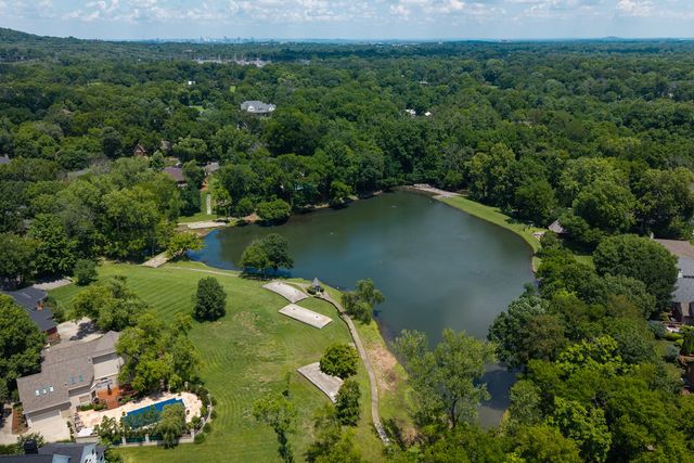 10 Lymington Ct, Brentwood, TN 37027