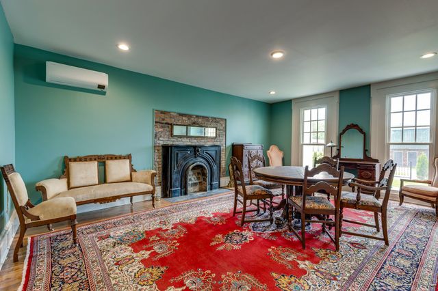 310 E Franklin St, Gallatin, TN 37066