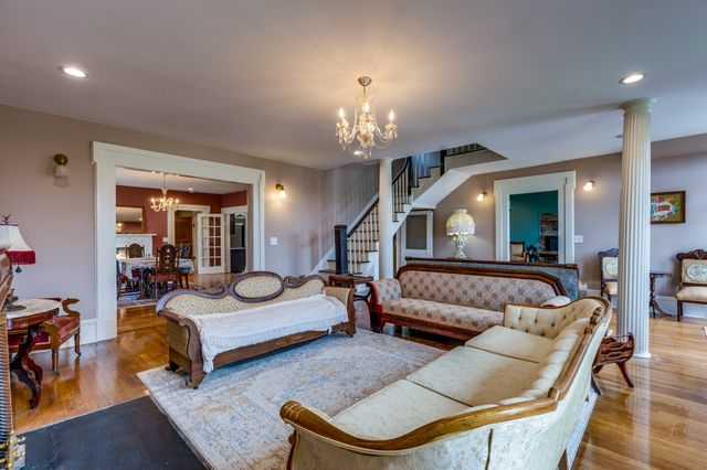 310 E Franklin St, Gallatin, TN 37066